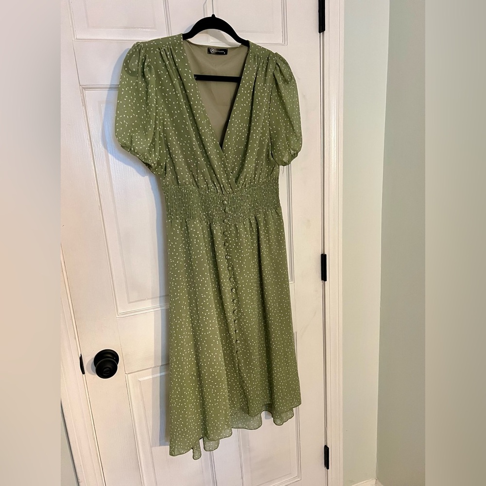 PrettyGarden women’s green floral midi dress